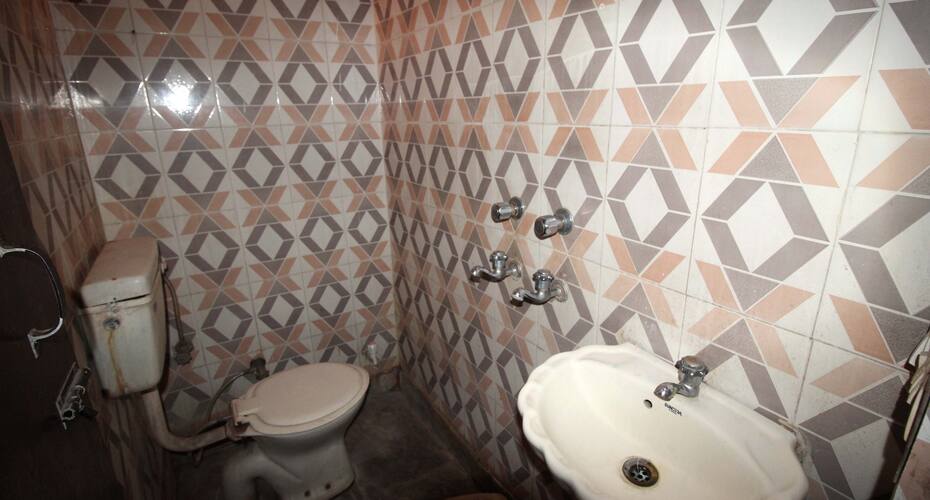 Hotel Sahil Deluxe, New Delhi 4